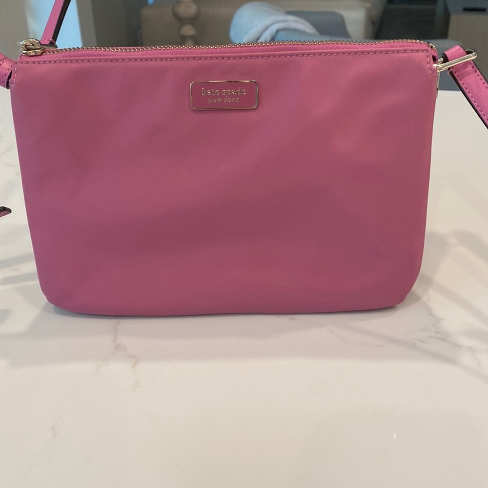 Kate Spade Triple Gusset Crossbody Purse NWOT - Picture 3 of 16